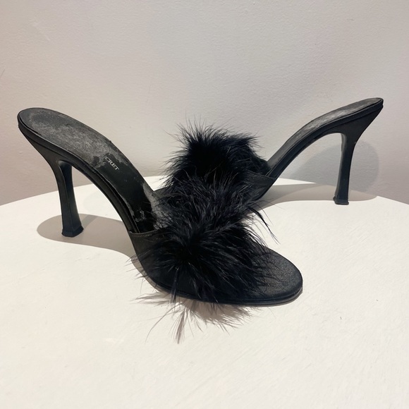 Vintage 90s Victoria Secret Black Boa Satin Heels/Pumps - Picture 7 of 9